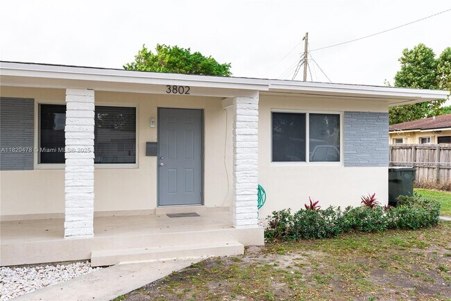 Building Photo - 3802 NW 65th Ave