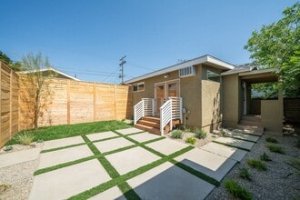 Building Photo - 2320 Alta St