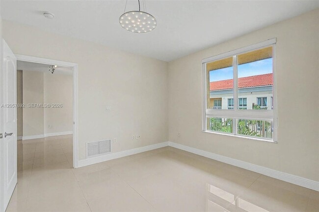 Building Photo - 7350 SW 89th St