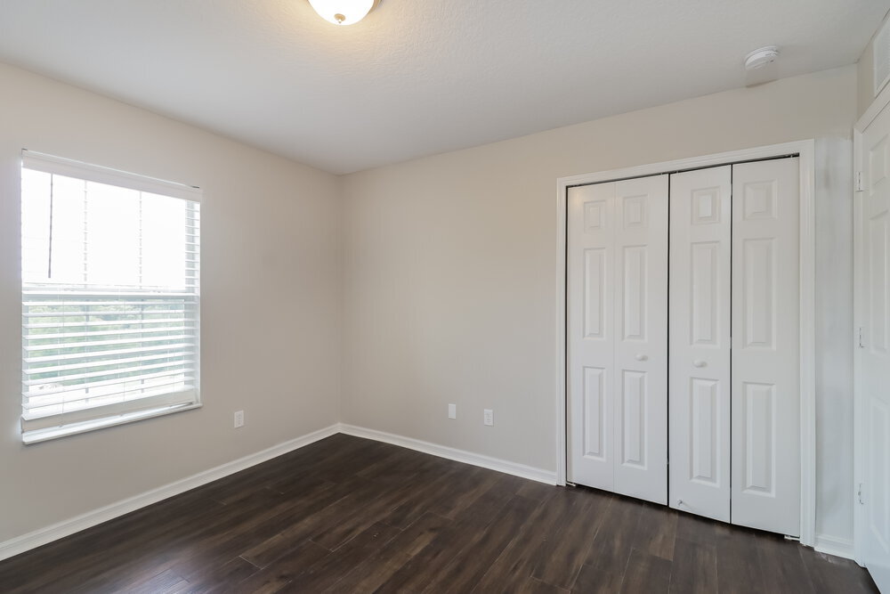 Building Photo - 313 Morningview Dr