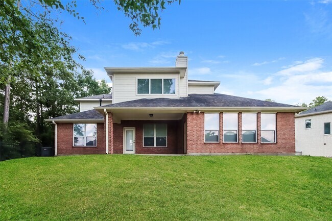 Building Photo - 13605 Falcon Ct