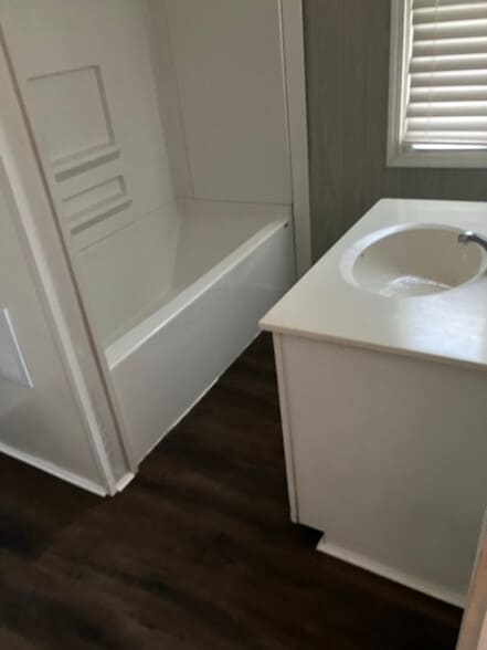 Building Photo - 1970 N Ontario St