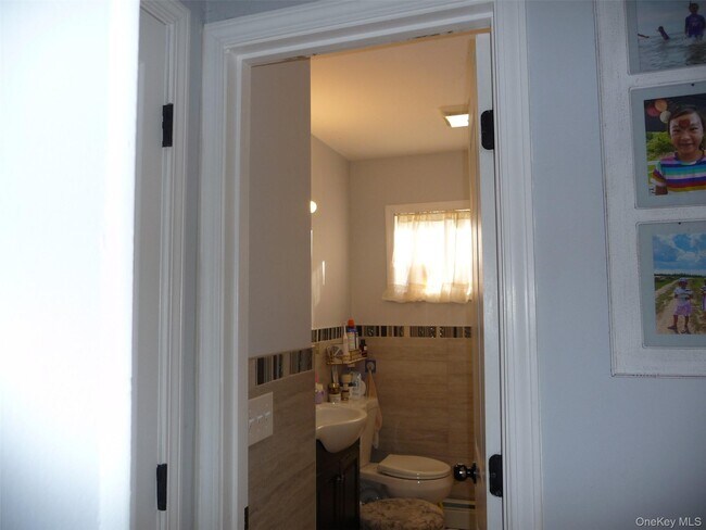 Building Photo - 23 James Rd