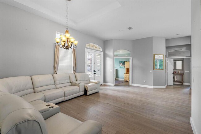 Building Photo - 16750 Ivy Lake Dr