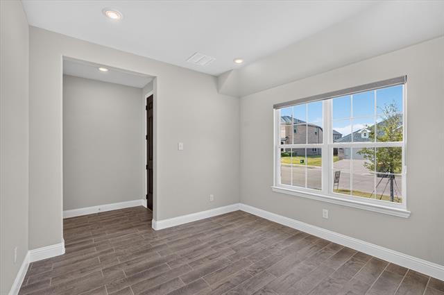Building Photo - 1205 Lavinola Ln