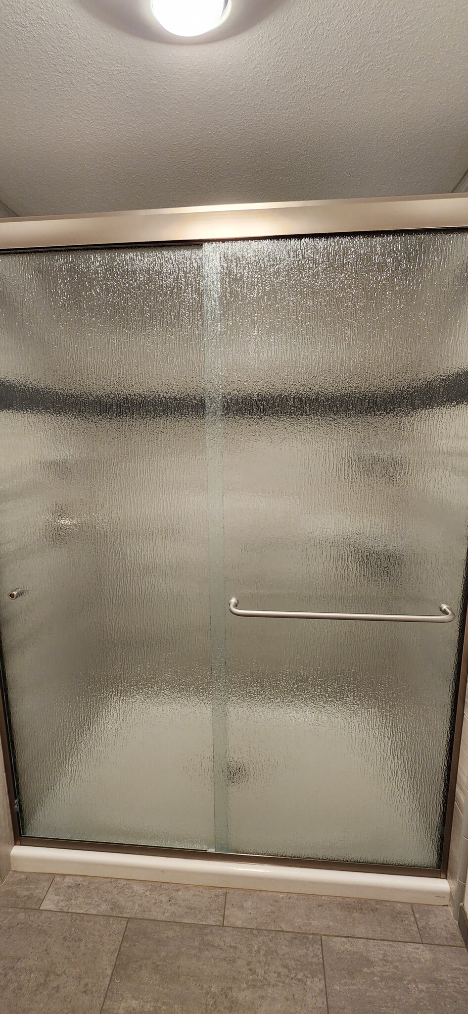 Master bathroom shower - 1100 Opal St
