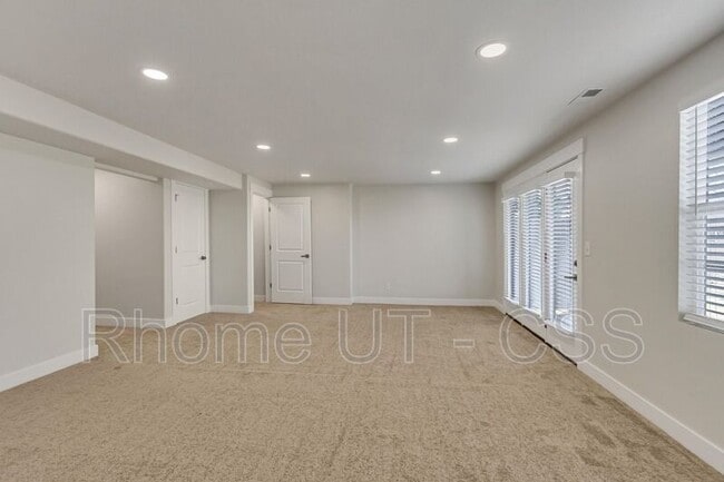 Building Photo - 105 Chandlerpoint Way