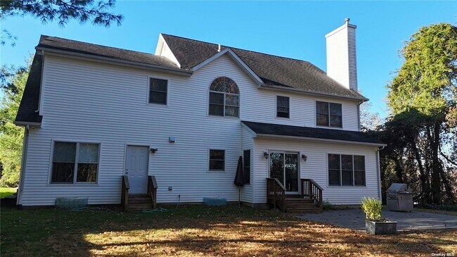 Building Photo - 57A Hillwood Dr