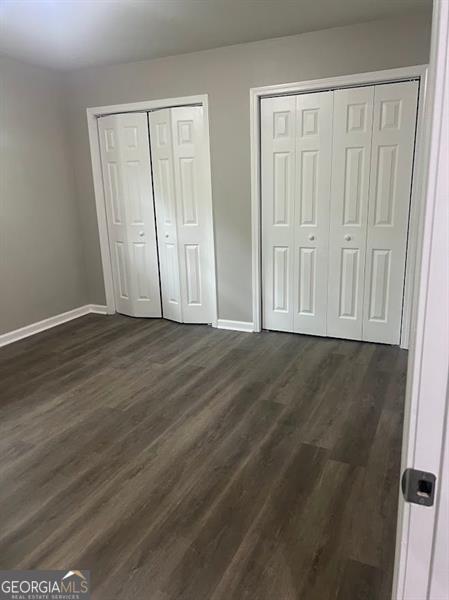 Building Photo - 1996 Chestnut Log Dr