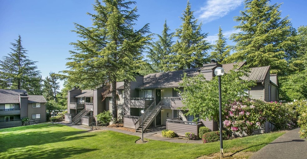 Hunt Club 6142 Bonita Rd Lake Oswego OR 97035 Apartment Finder
