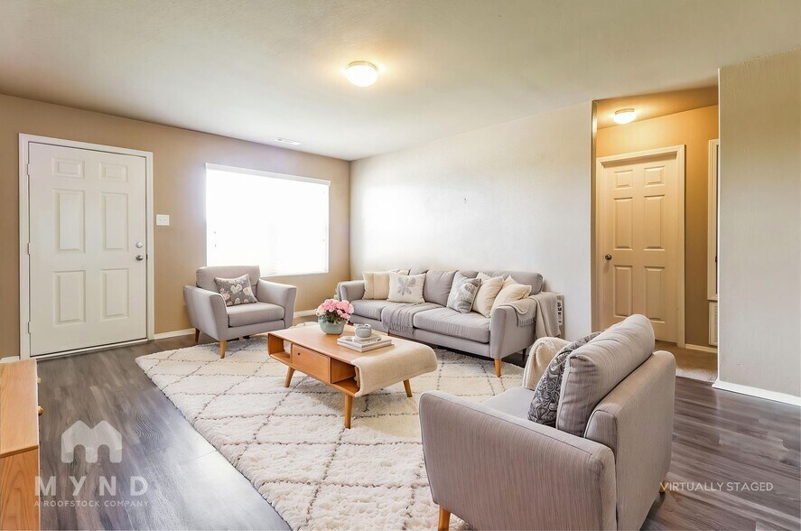 Building Photo - 12405 Solandra Cir