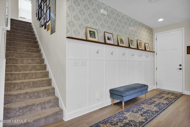 Building Photo - 409 Honeycomb Trl