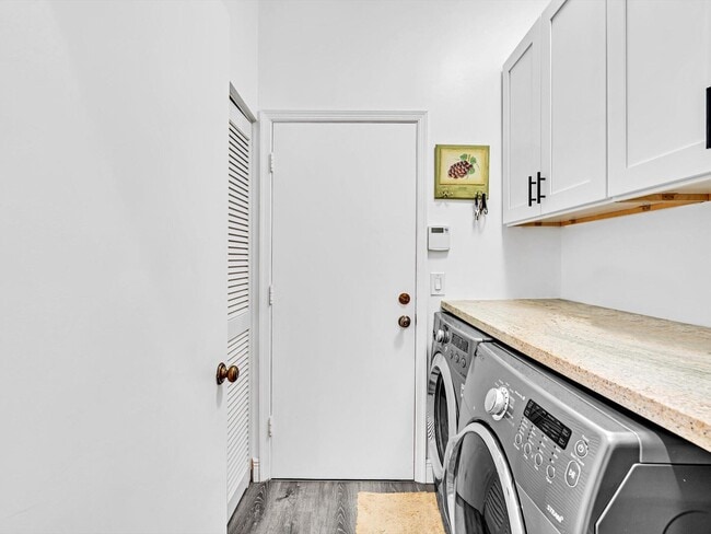 Building Photo - 2486 NW 66th Dr