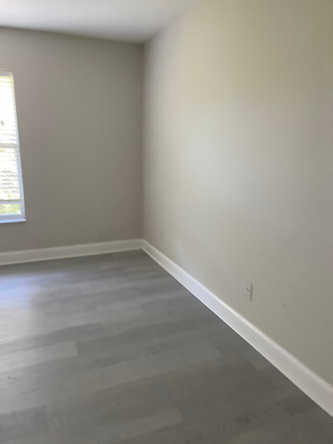 Building Photo - 12361 Notting Hill Ln