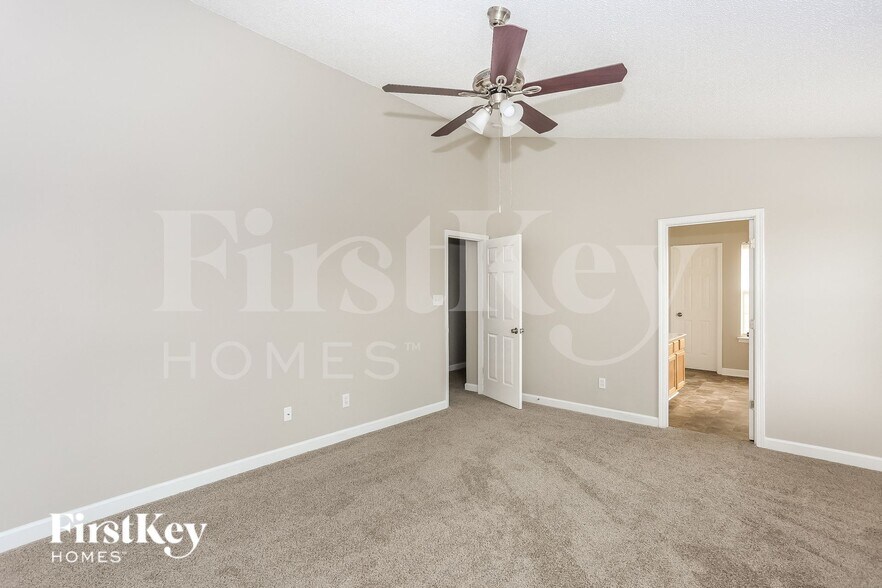 Building Photo - 12106 Chantress Ln