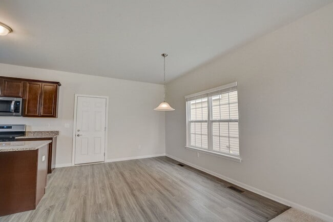 Building Photo - 702 Station Blvd