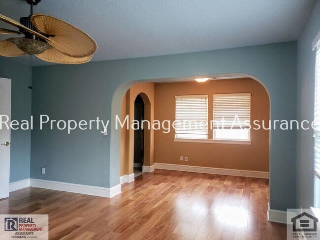 Building Photo - 12781 NW Forest Spring Ln