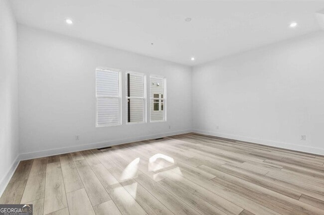 Building Photo - 517 Motivation Cir NW