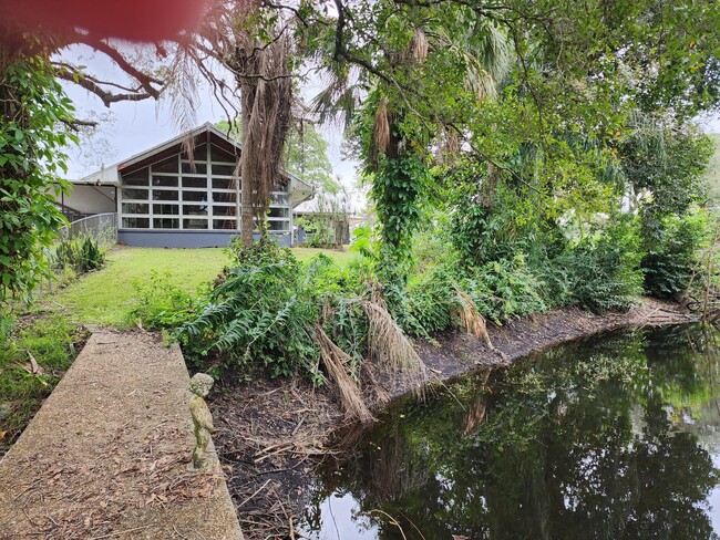 Building Photo - 4910 Ralls Dr