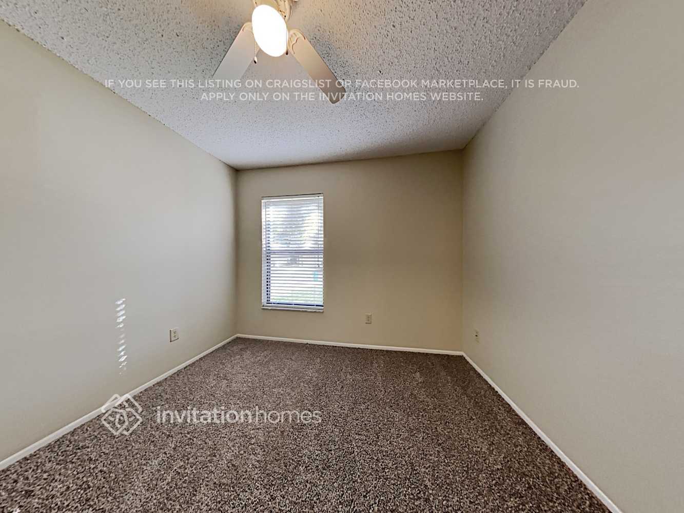 Building Photo - 3424 S St Lucie Dr