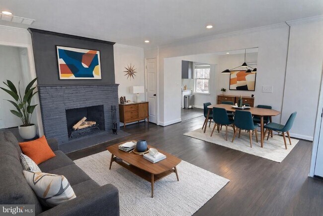 Building Photo - 2913 Fairlawn St