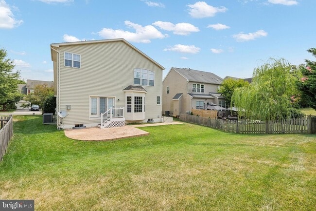 Building Photo - 9036 Woodpecker Ct
