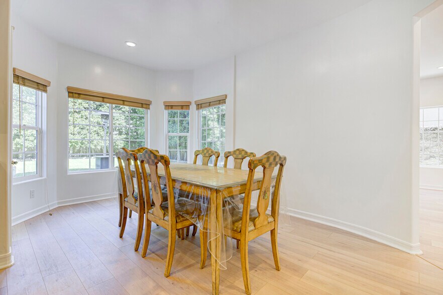 Building Photo - 15121 Marlin Pl