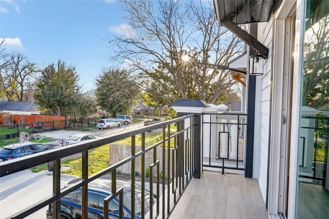 Building Photo - 10232 Porto Rico Rd