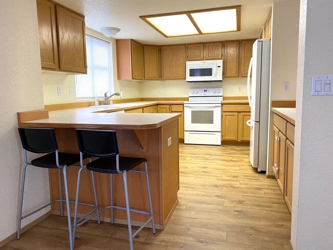 Building Photo - Beautiful New Home in Lexington Neighborho...