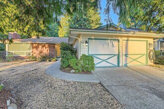 Building Photo - 3612 Strattford Ct