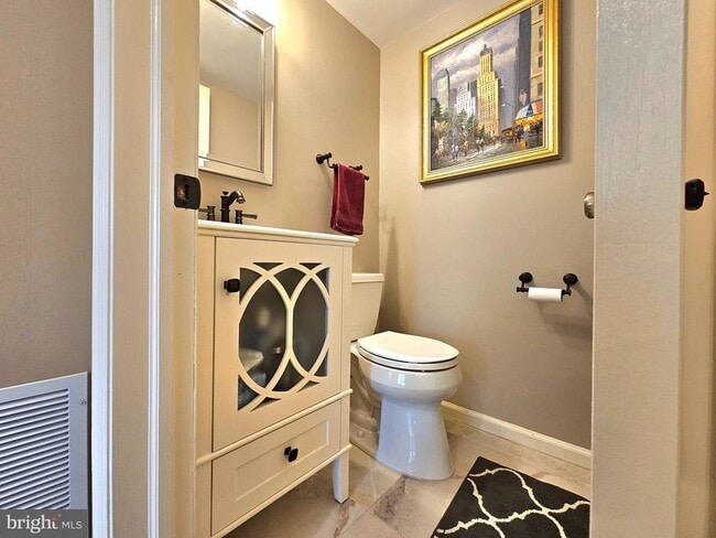 Building Photo - 11930 Cotton Mill Dr