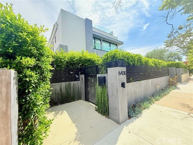 Building Photo - 6430 Drexel Ave
