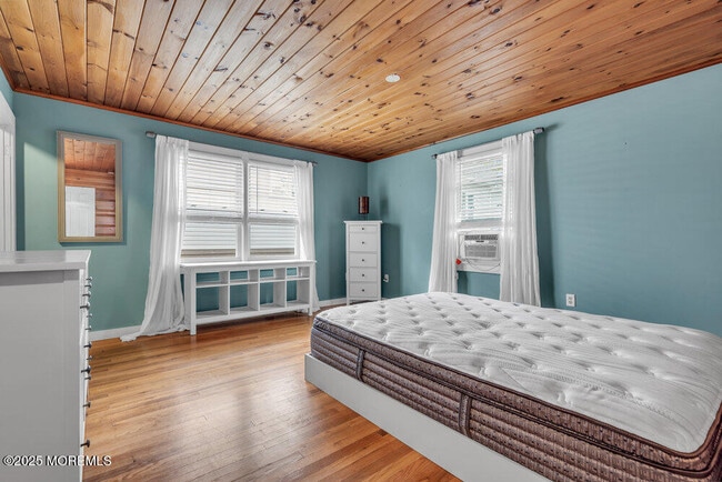 Building Photo - 228 Fischer Blvd