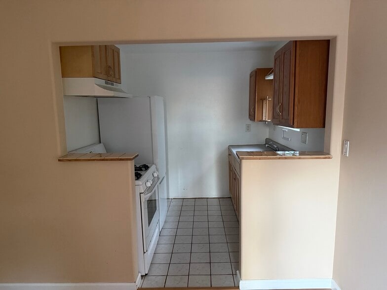 Building Photo - 881 Terrace 49