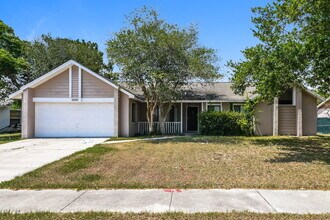Building Photo - 1417 Lund Ave