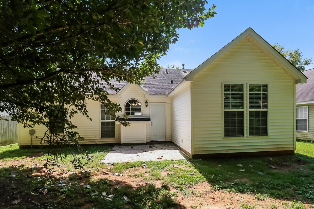 Building Photo - 9129 Shenington Pl