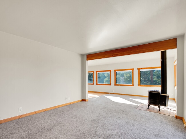 Building Photo - 30100 Fir Dr