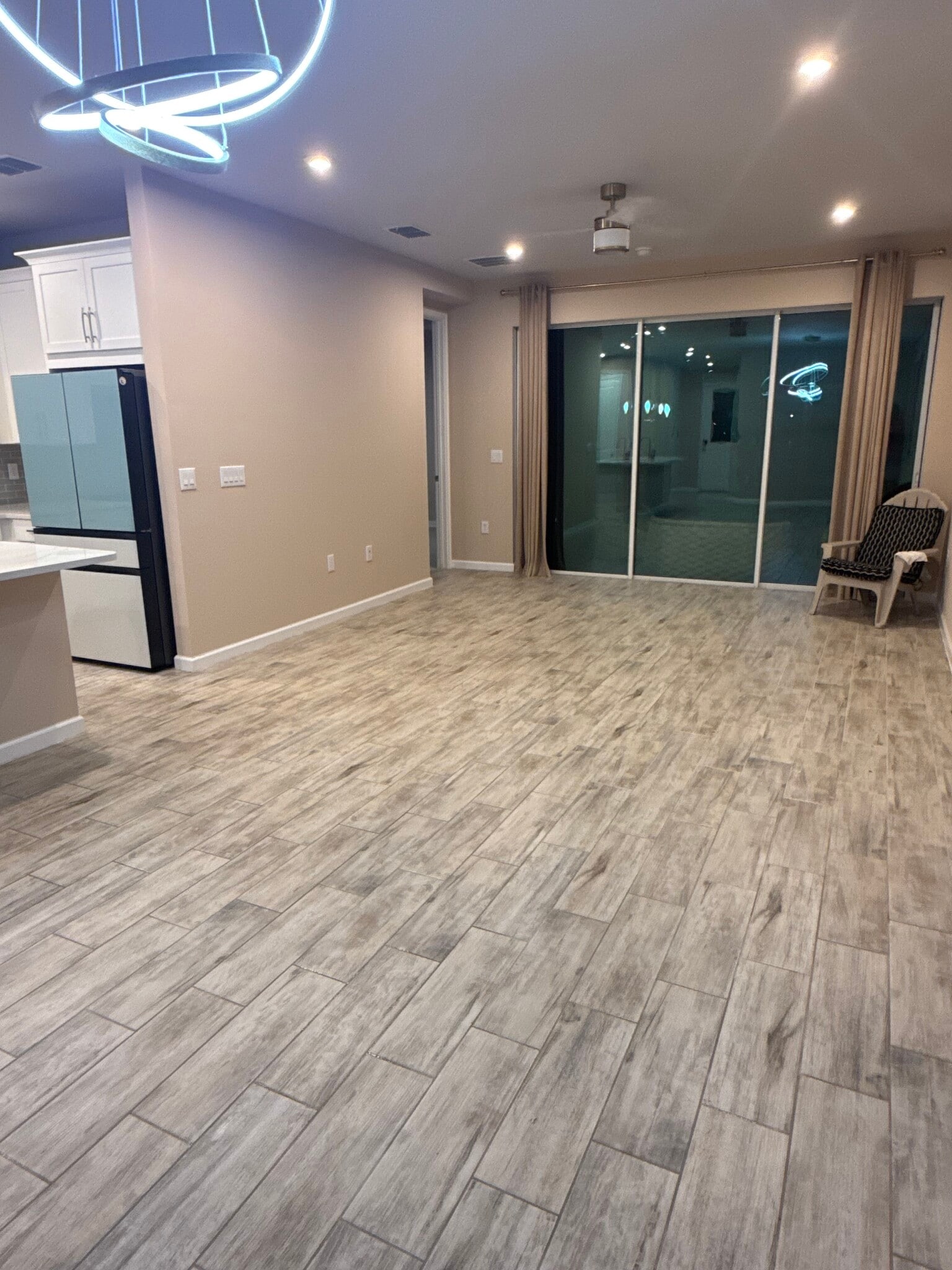 Building Photo - 10288 Bonavie Cove Dr