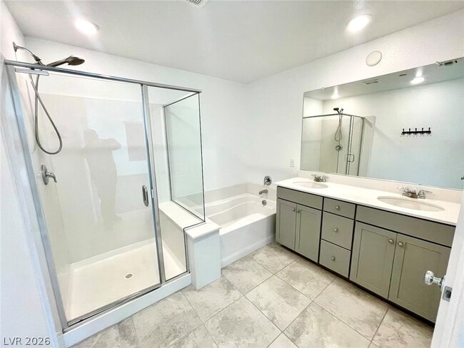 Building Photo - 3250 Palindrome Ave