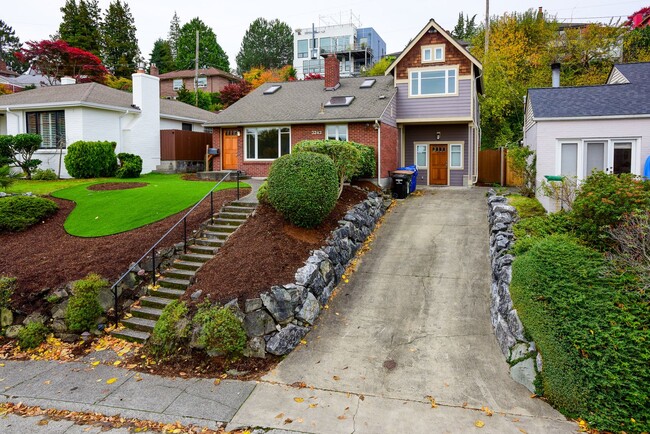 Primary Photo - Amazing Home Available in Queen Anne. LEAS...