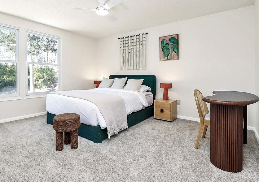 Building Photo - 7737 Batavia Ln