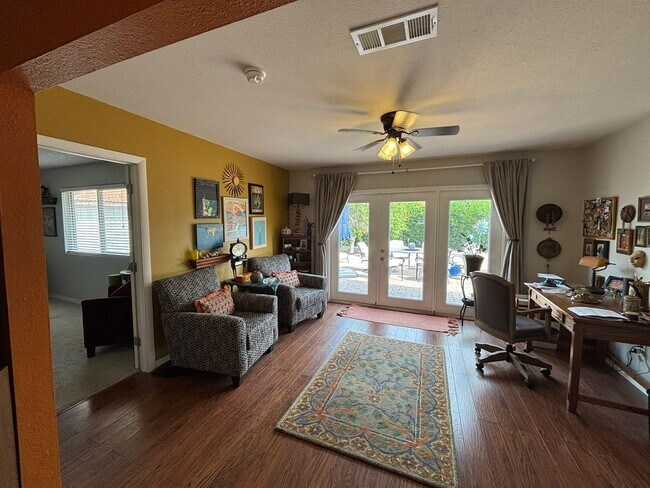 Building Photo - Enjoy this cozy 2 Bedroom, 1.75 Bathrooms, 1.5 Car Garage home in Premier Active Adult Resort Sty...