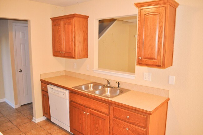 Building Photo - Quality Home Management