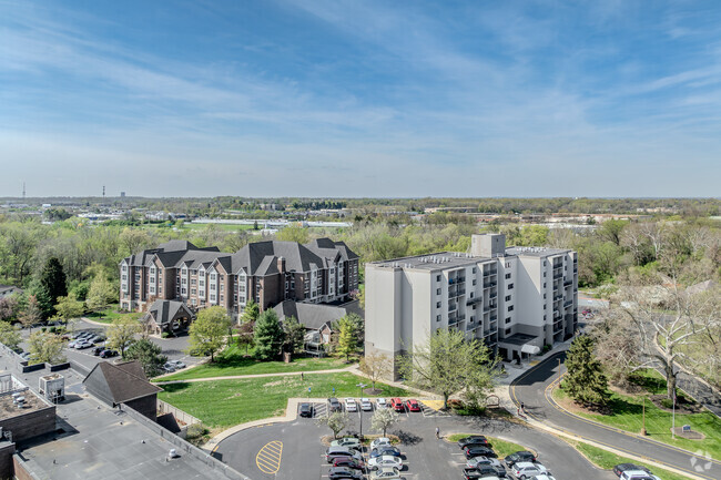 Aerial Photo - Heritage Tower & Bexley Heritage Apartments