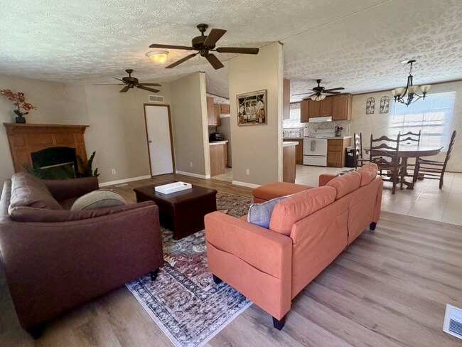 Building Photo - 6112 Foote Mineral Ln