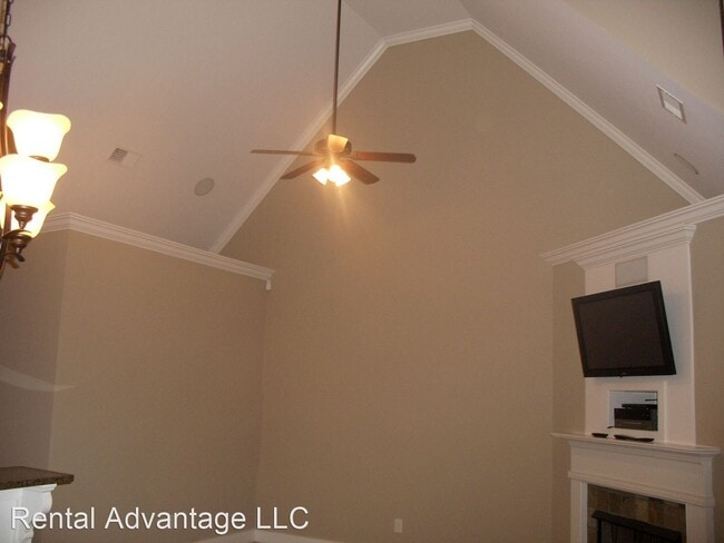 Building Photo - 2 br, 2 bath House - 3912 River Pointe Ln