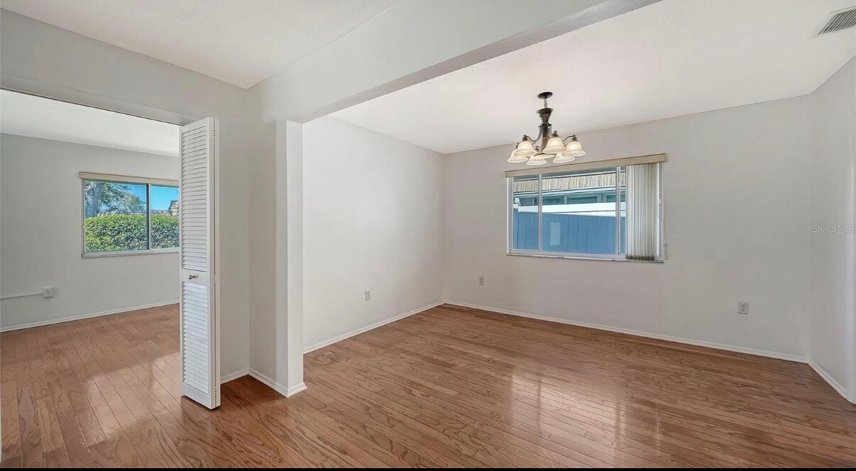 Building Photo - 2603 Riverbluff Pky