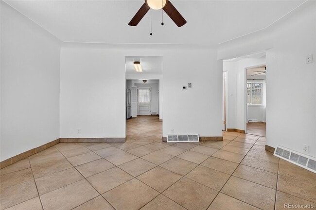 Building Photo - 225 S Yates St