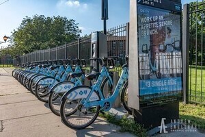 Building Photo - 1151 W 15th St