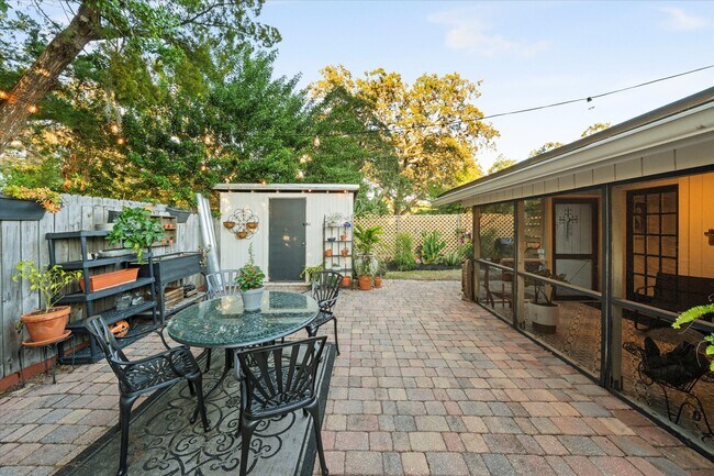 Building Photo - 149 Menendez Rd